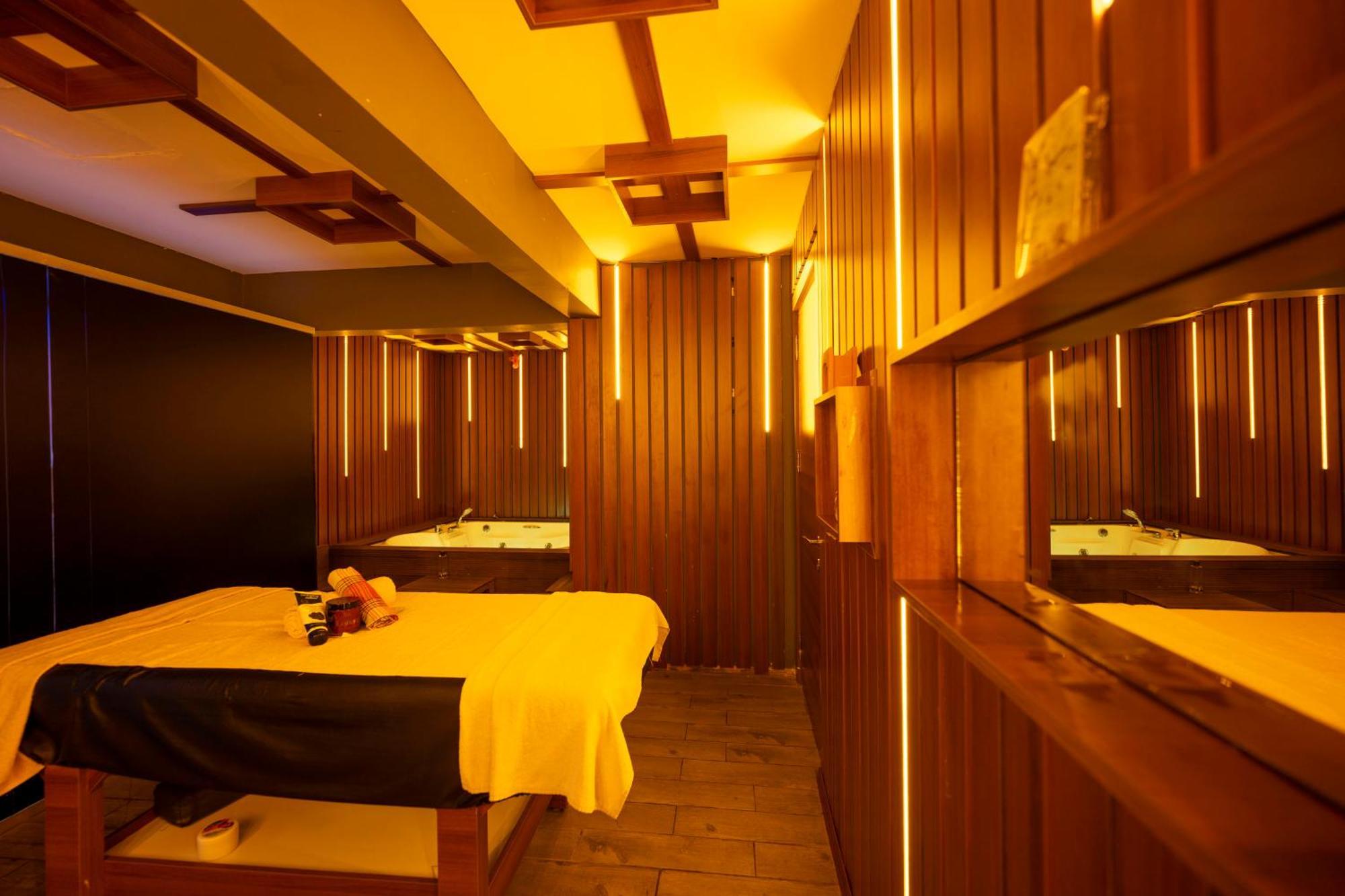 Litros & 4* Istambul